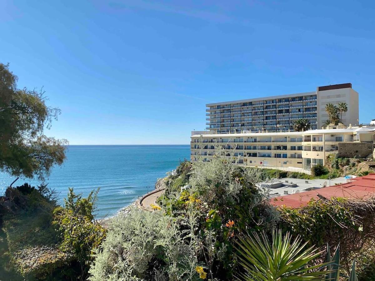 ¡Magnificas Vistas Al Mar! Piscina Y Wifi Gratis Apartman Torremolinos Kültér fotó