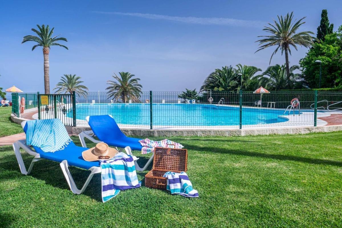 ¡Magnificas Vistas Al Mar! Piscina Y Wifi Gratis Apartman Torremolinos Kültér fotó